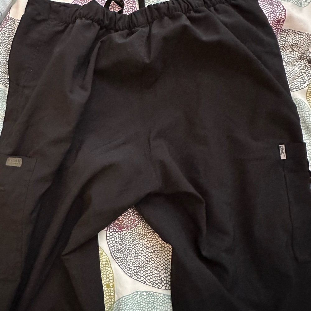 GUC scrub pants black size L